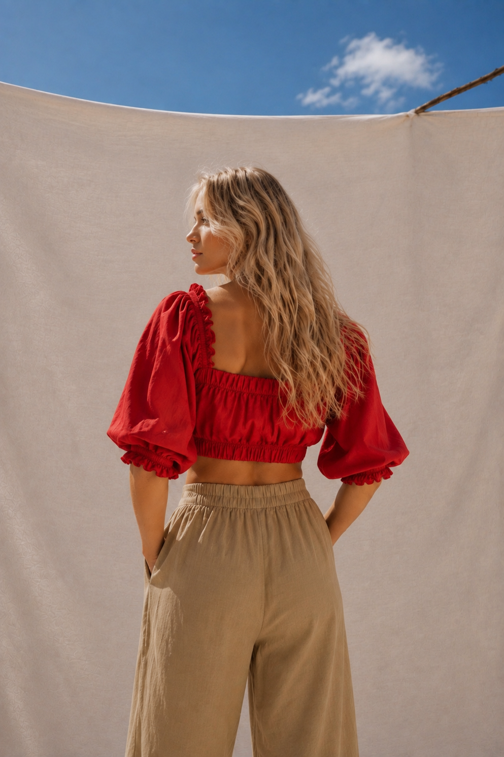 Lola Crop Top | Red
