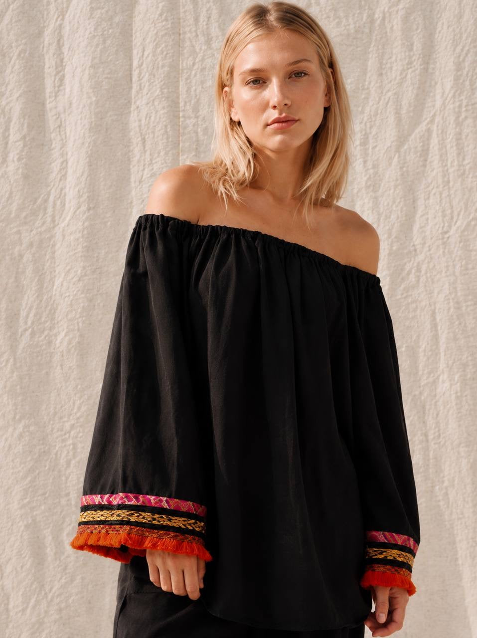 Syeira Top | Black